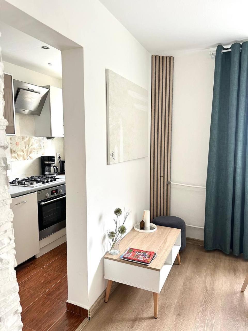 ורשה Ohmyhome-Zlota View Apartment מראה חיצוני תמונה